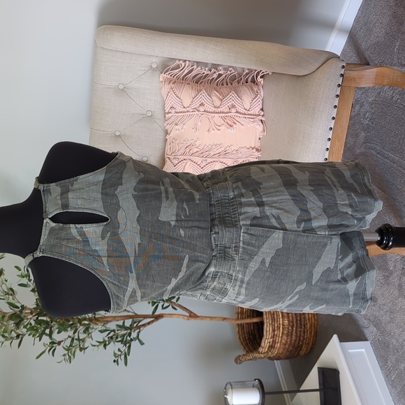 Splendid Collection Distressed Romper - Picture 5 of 12